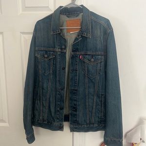 Levi’s Denim Jacket (L)